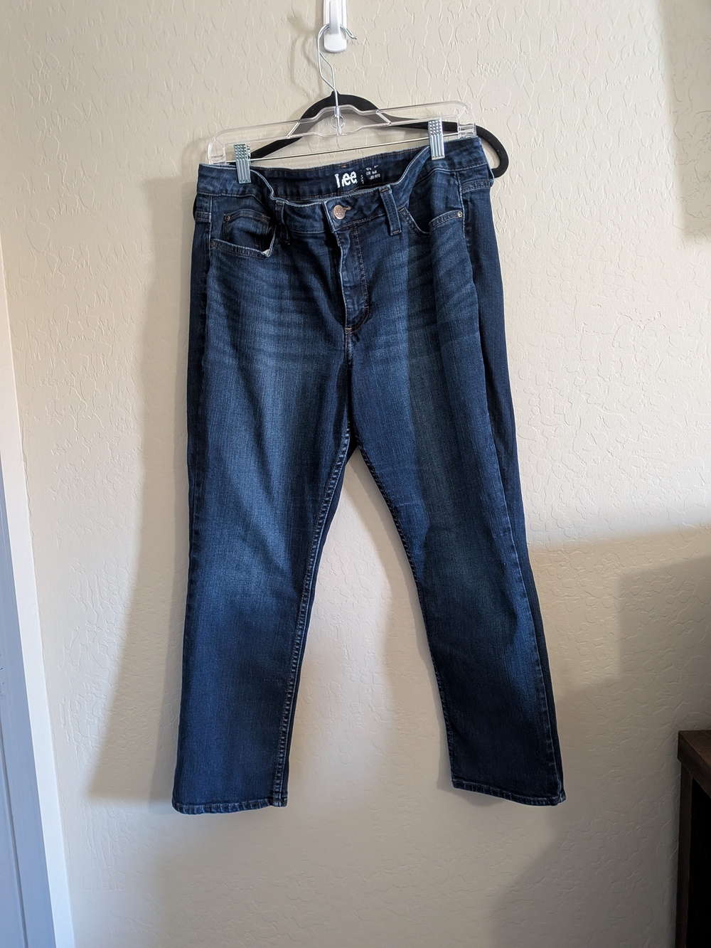 Lee Women's Straight Mid Rise Leg Jeans 14 Petite